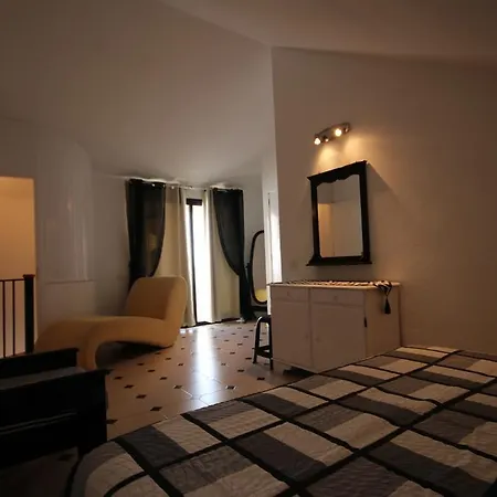 Sur Sunrises, Cristianos Apartment *